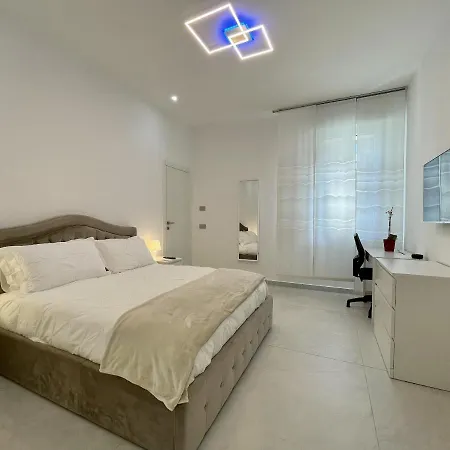 Διαμέρισμα Varese Apartment Βαρέζε