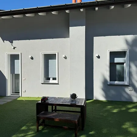شقة Varese Apartment فاريسّي