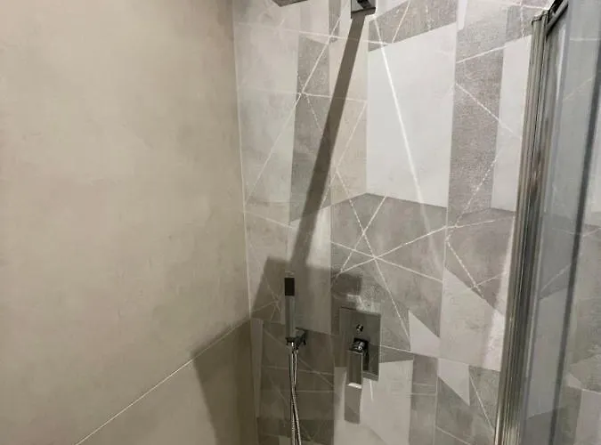 Varese Apartment * فاريسّي