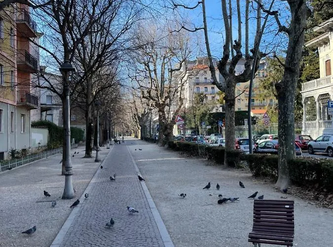 Varese Apartment فاريسّي