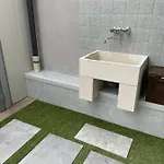 Varese Apartment *