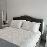 Lägenhet Varese Apartment *