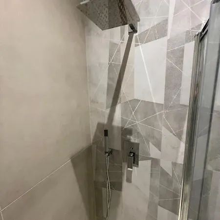 Varese Apartment * 바레세