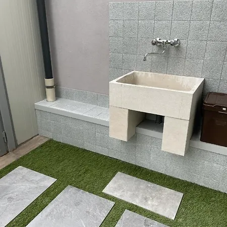 Varese Apartment *